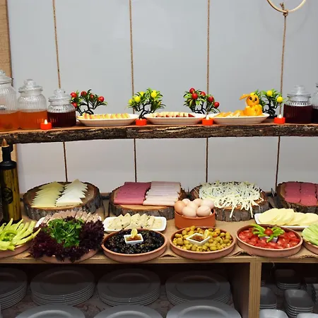 Linda Port Ξενοδοχείο