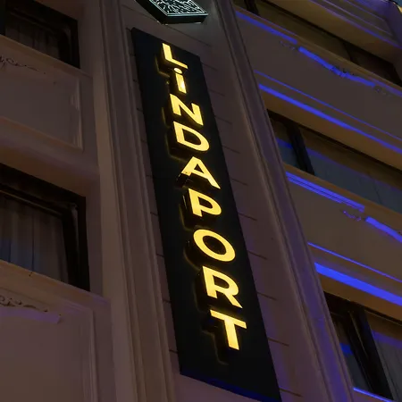 Linda Port 3*