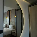 Hotel Linda Port