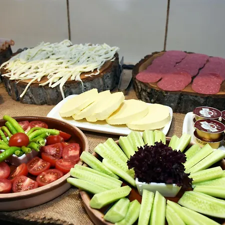 Linda Port 伊斯坦布尔