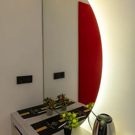 Linda Port * 伊斯坦布尔