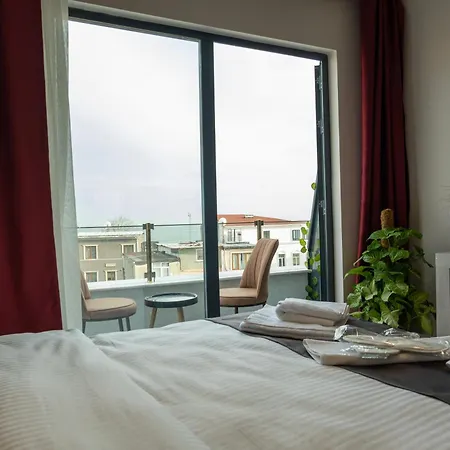 Hotel Linda Port *