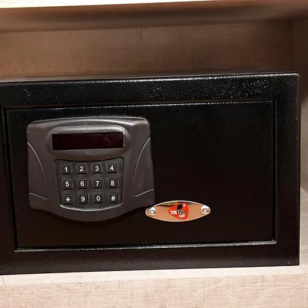 Linda Port * 伊斯坦布尔