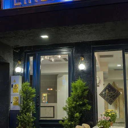 Linda Port 伊斯坦布尔